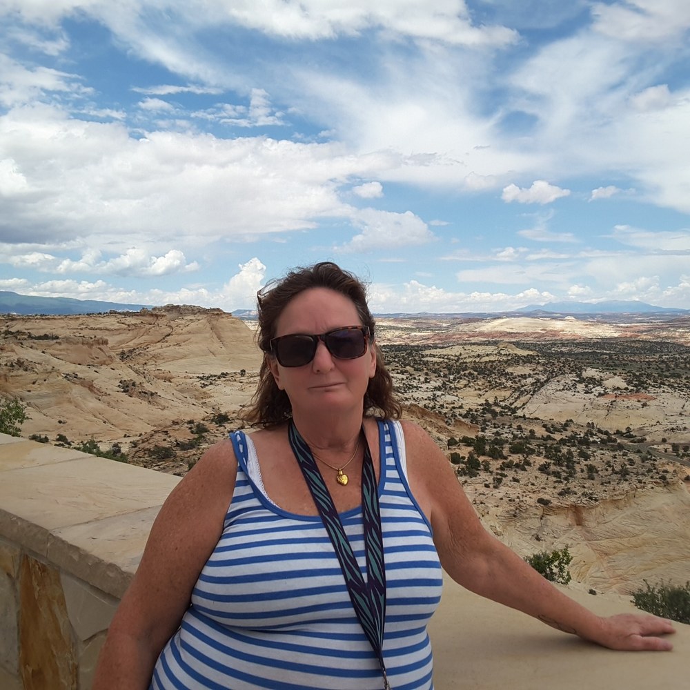 Meet your Posher, Stacy